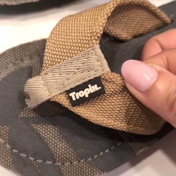 Tropix Canvas Army Green Flip Flips Size 1 - Picture 6 of 9
